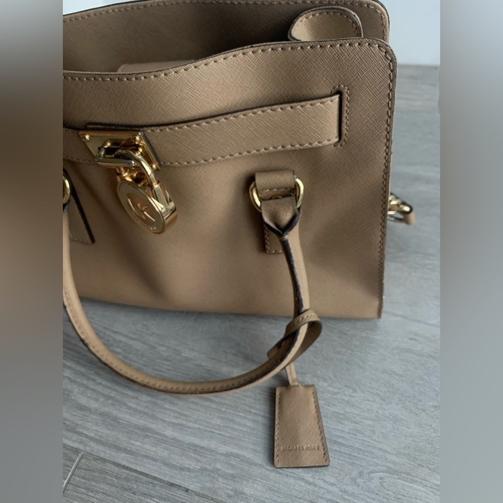 Michael Kors Hamilton Beige Saffiano Leather Satchel, Gold Chain Accent and Lock - Picture 13 of 15